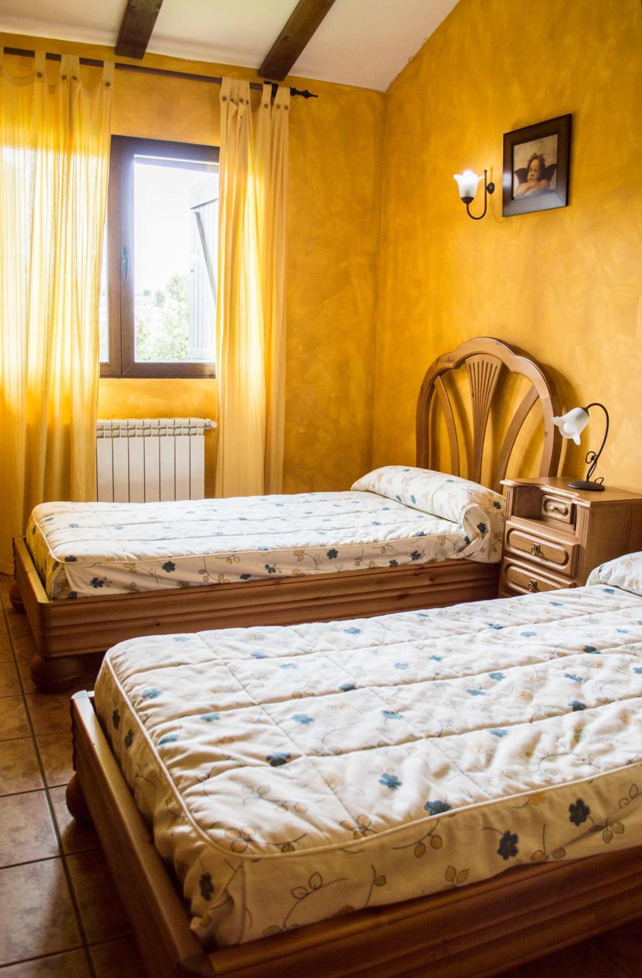 Apartamentos Rurales Alvado Tamajon Exterior foto